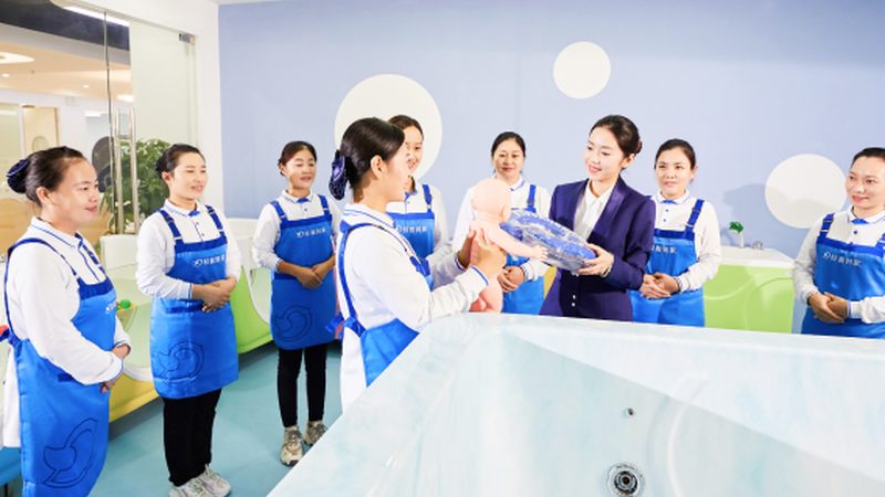 产后骨盆修复：传统绑腹带与新型方法的对比解析