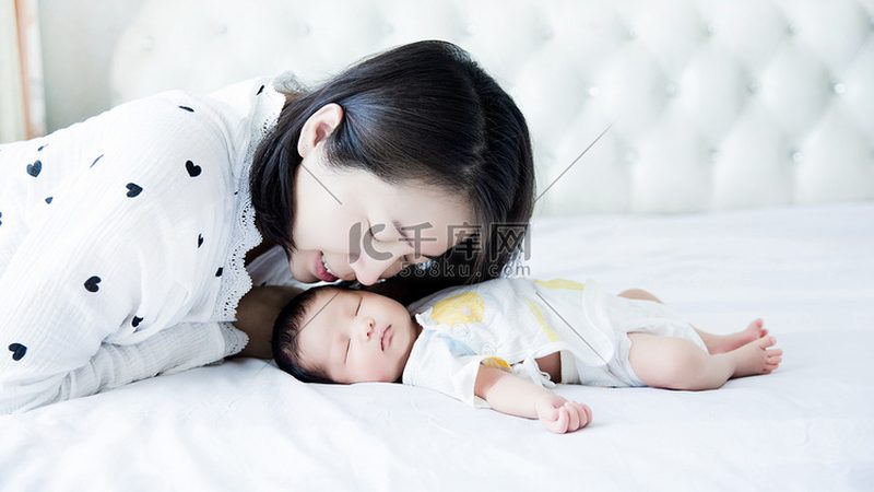 小标题：口碑评价的重要性